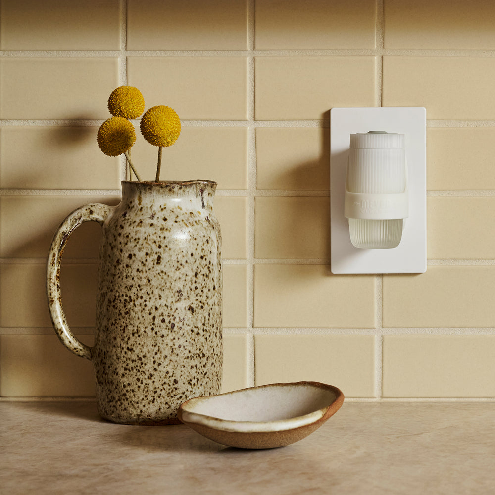 Elderberry Plug In Scented Oil Warmer With Refill